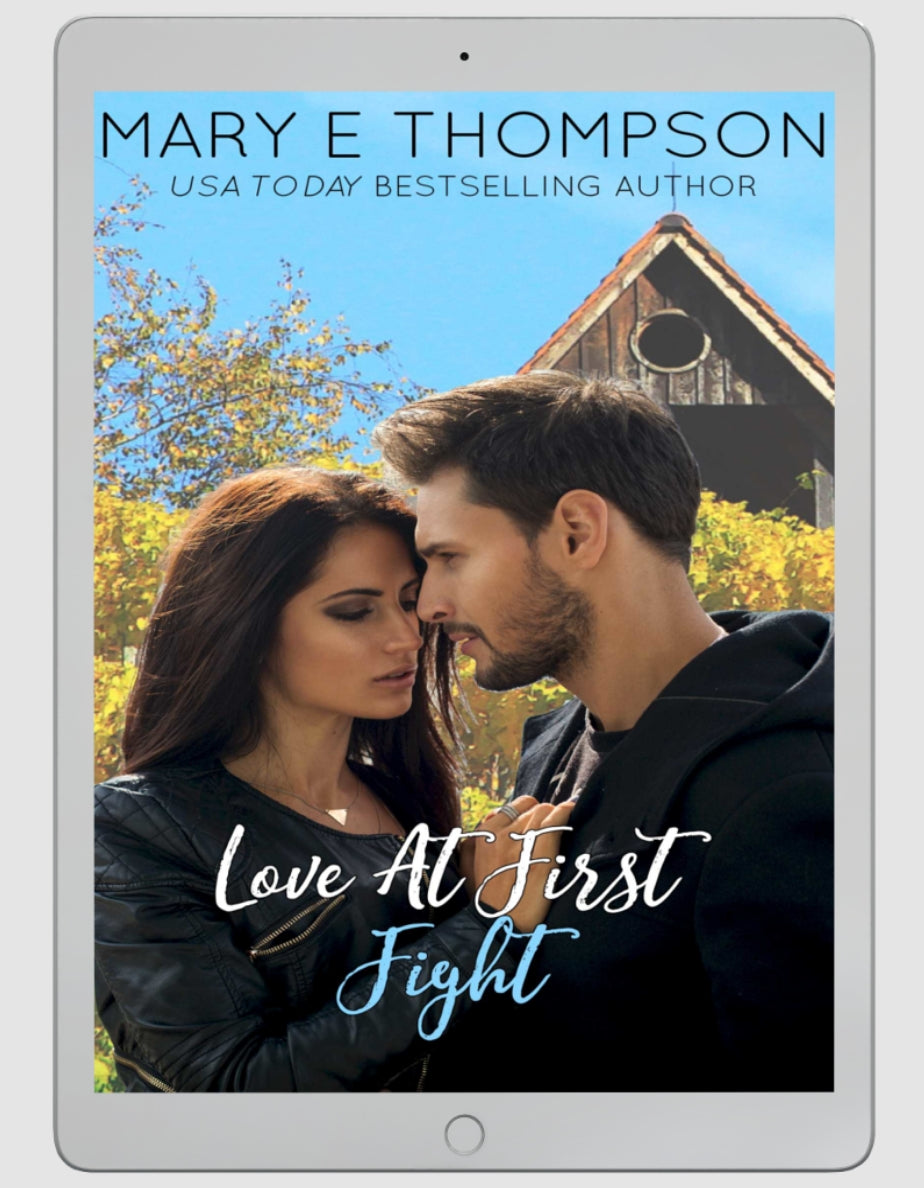 Love At First Fight (EBOOK)